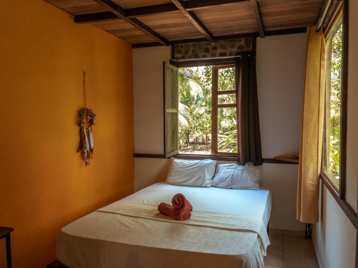 Uvita River Guesthouse Exteriör bild