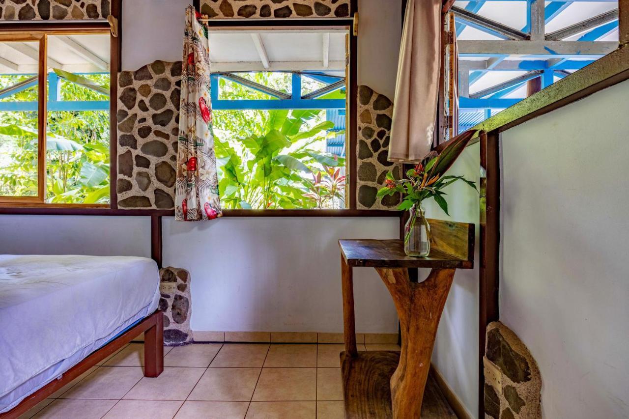 Uvita River Guesthouse Exteriör bild