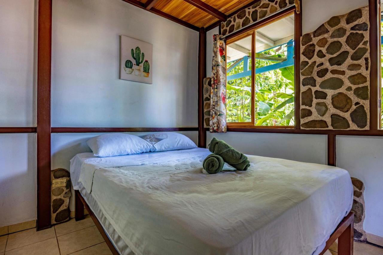 Uvita River Guesthouse Exteriör bild