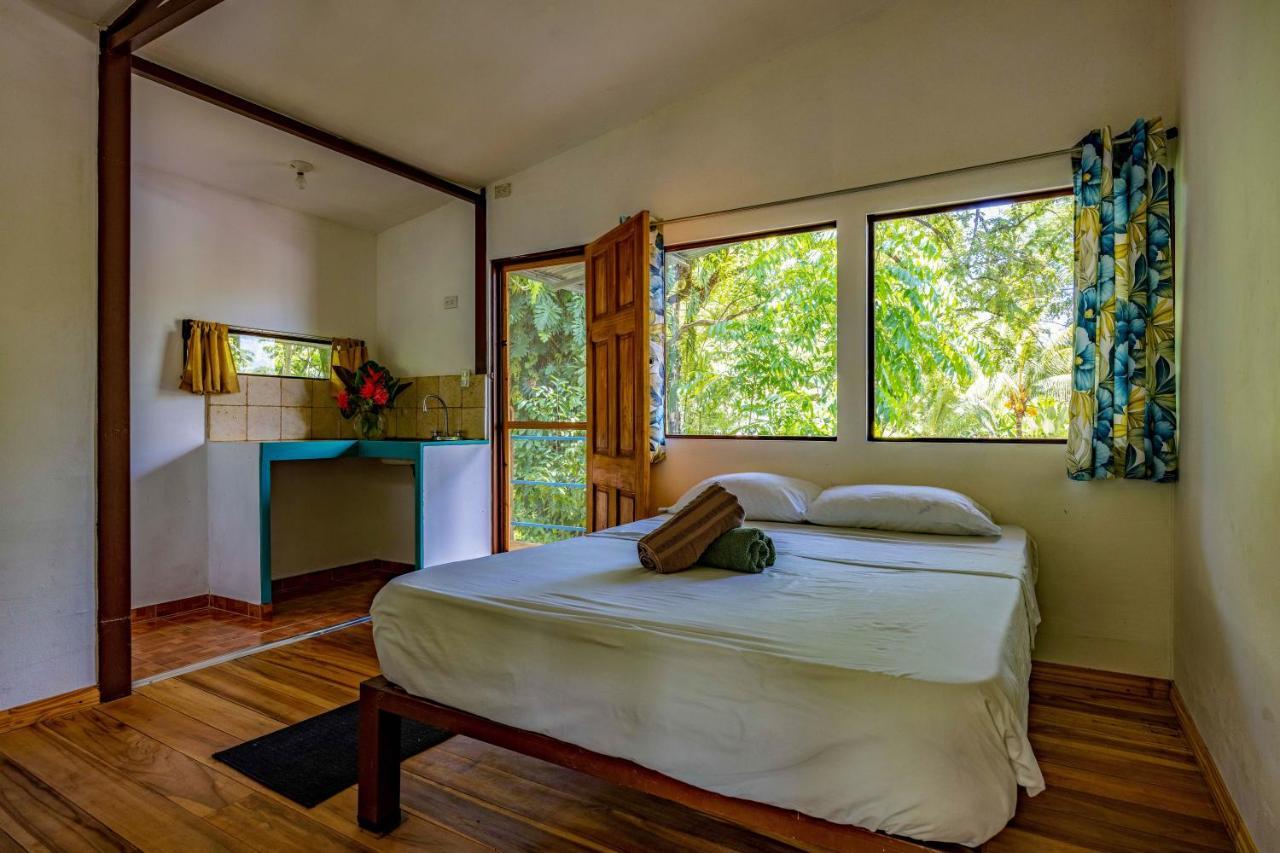 Uvita River Guesthouse Exteriör bild